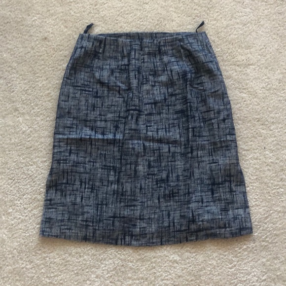 Skirt - Picture 3 of 3